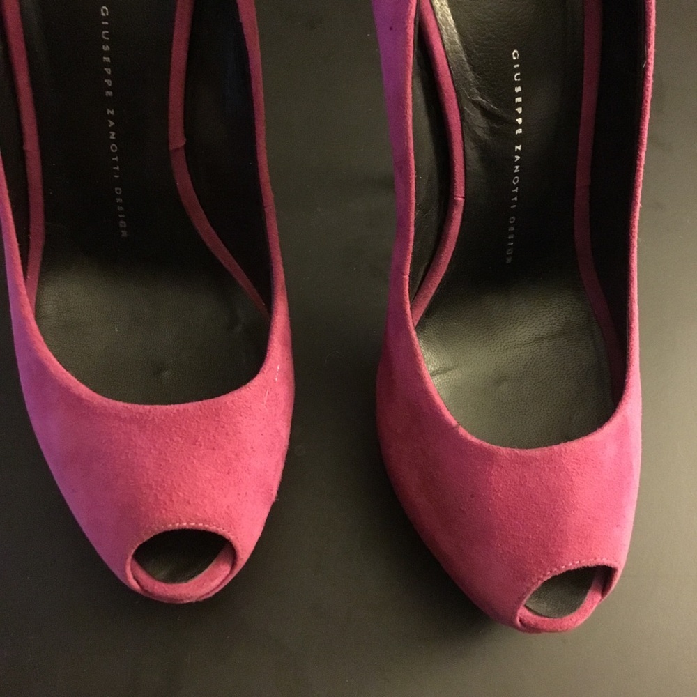 Giuseppe Zanotti magenta suede 6” heel shoes 40 10 - Picture 3 of 9